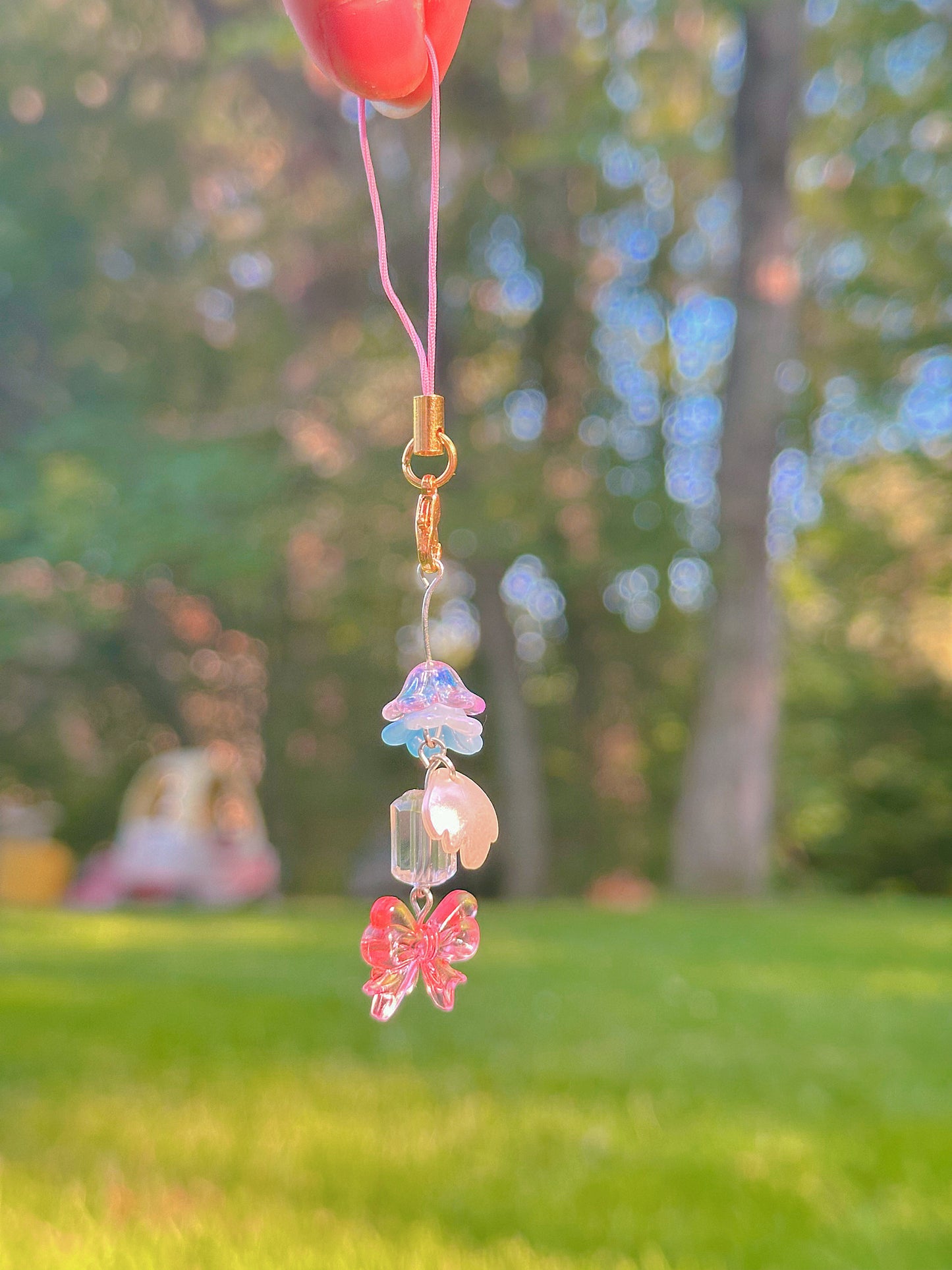 ‘Flower Dream’ Kawaii Aesthetic Blue & Pink Jellyfish-Themed Phone Charm🩵🩷