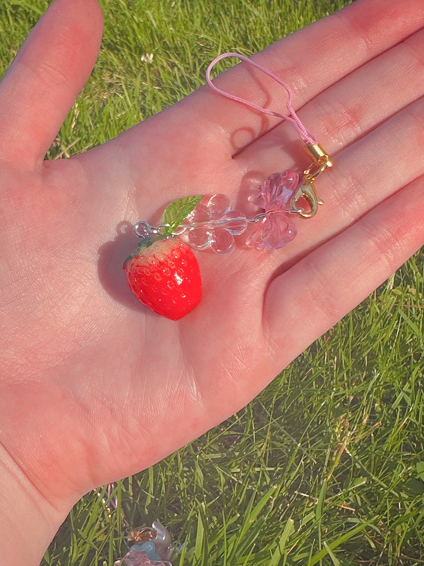 ‘Strawberry Blossom’ Kawaii Aesthetic Strawberry-Themed Phone Charm🍓🍥