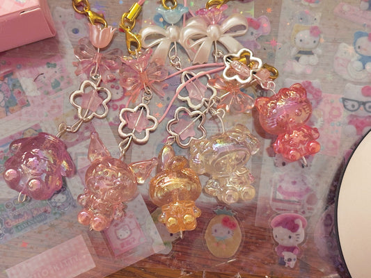 Kawaii Glow-in-the-dark shiny kawaii phone charms | handmade ♡