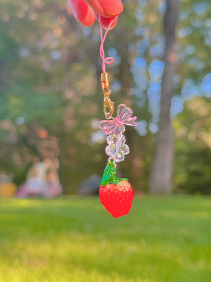 ‘Strawberry Blossom’ Kawaii Aesthetic Strawberry-Themed Phone Charm🍓🍥